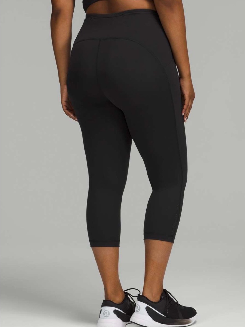 Lululemon Swift Speed High-Rise Crop 21" W6CDXS